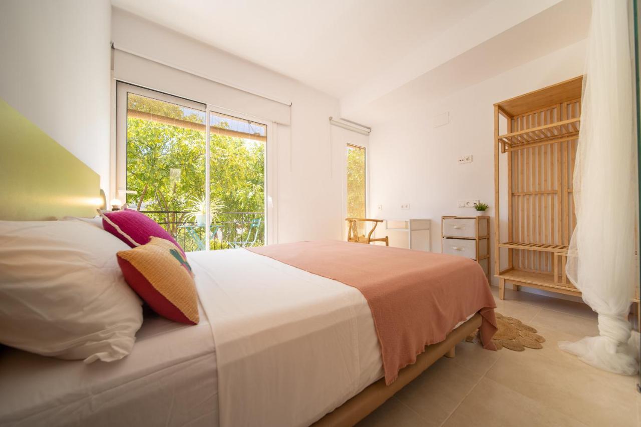 Sitges Beach Hostal ภายนอก รูปภาพ
