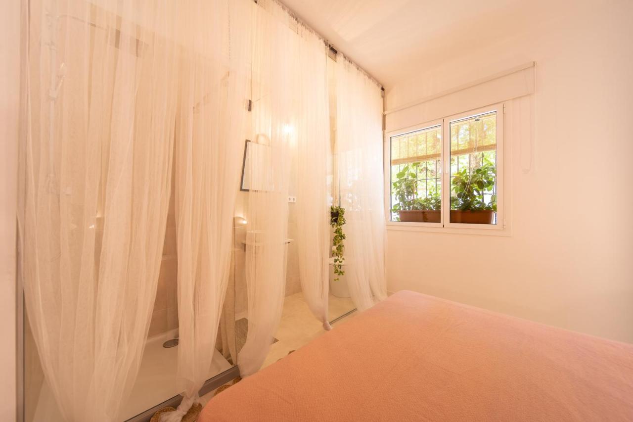 Sitges Beach Hostal ภายนอก รูปภาพ
